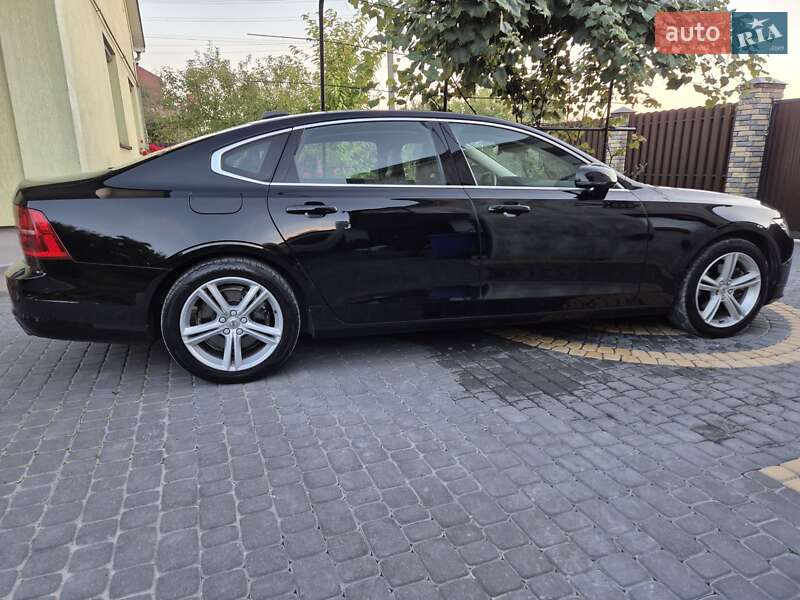 Седан Volvo S90 2017 в Львове