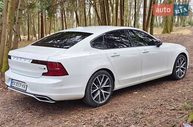 Седан Volvo S90 2016 в 