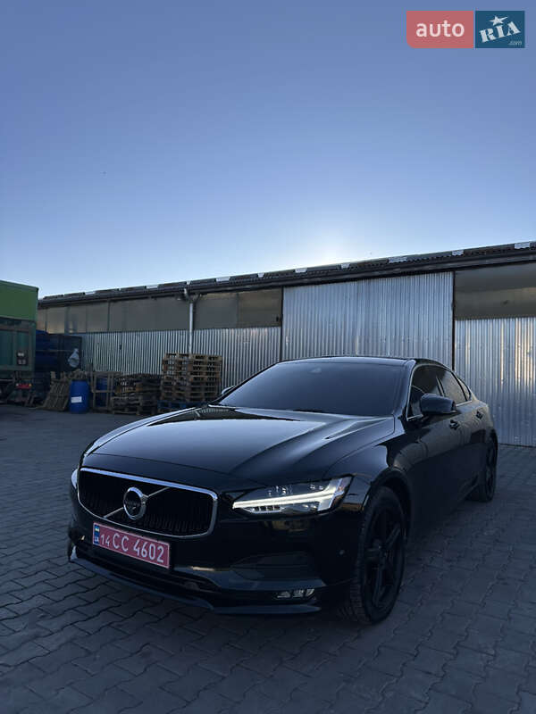 Седан Volvo S90 2017 в Жовкве