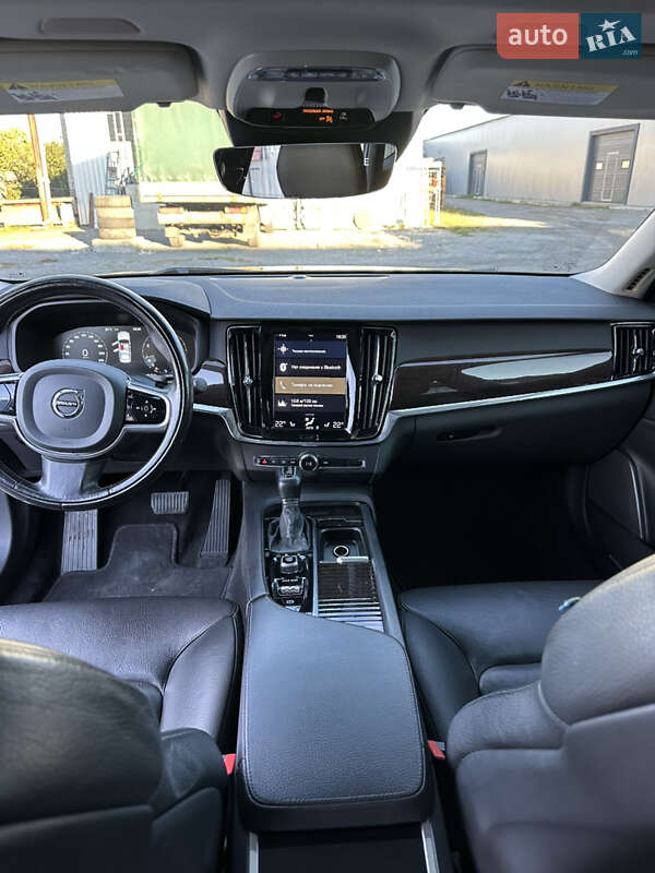 Седан Volvo S90 2017 в Жовкве
