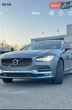 Седан Volvo S90 2019 в Киеве