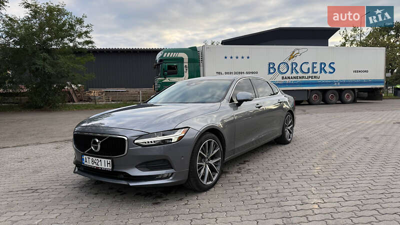 Седан Volvo S90 2017 в Ивано-Франковске