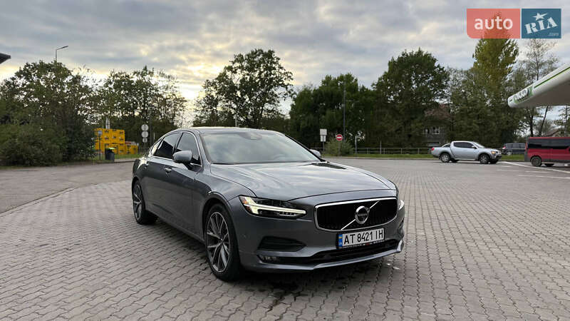 Седан Volvo S90 2017 в Ивано-Франковске