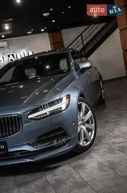 Седан Volvo S90 2017 в 