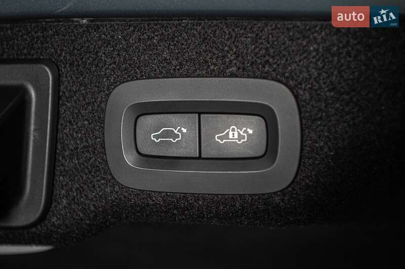 Седан Volvo S90 2017 в Одессе фото 51 Седан Volvo S90 2017 в Одессе