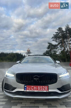 Седан Volvo S90 2018 в 