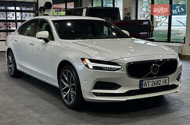 Седан Volvo S90 2017 в 