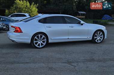 Седан Volvo S90 2017 в 