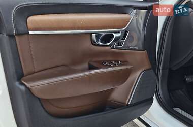 Седан Volvo S90 2017 в 