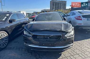 Седан Volvo S90 2020 в 