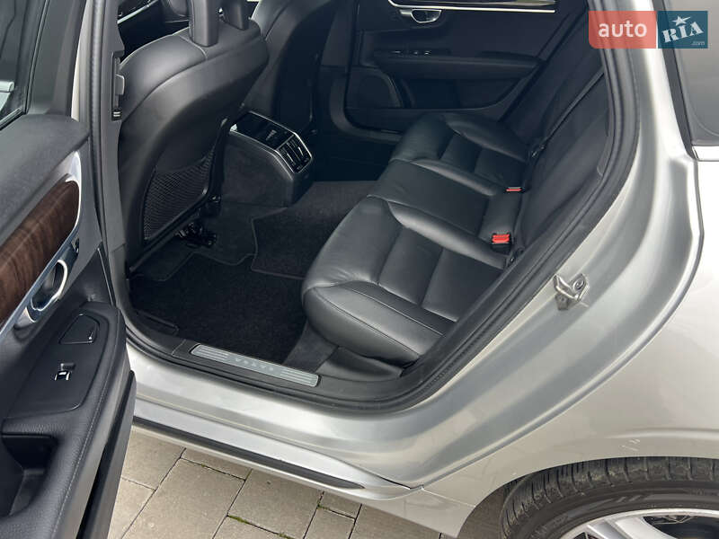 Седан Volvo S90 2017 в Здолбуніві