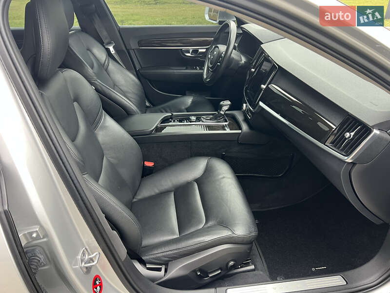 Седан Volvo S90 2017 в Здолбуніві