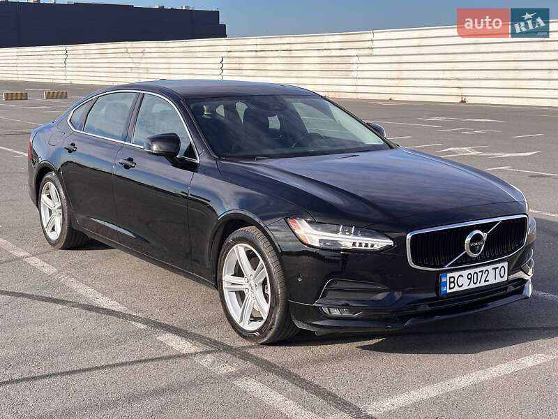 Седан Volvo S90 2017 в Львове
