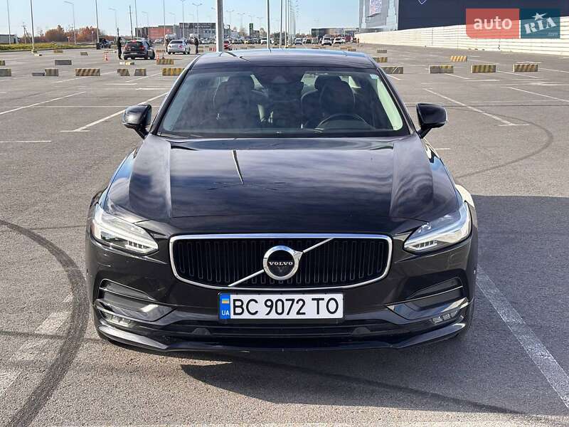 Седан Volvo S90 2017 в Львове