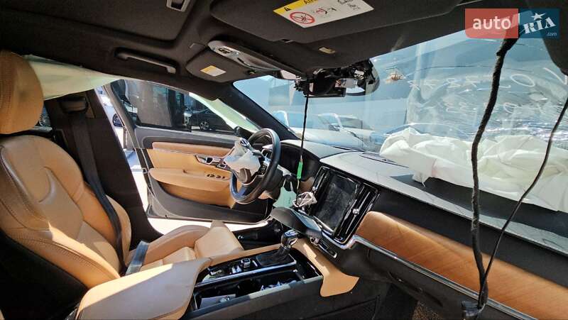Седан Volvo S90 2019 в Львове фото 22 Седан Volvo S90 2019 в Львове