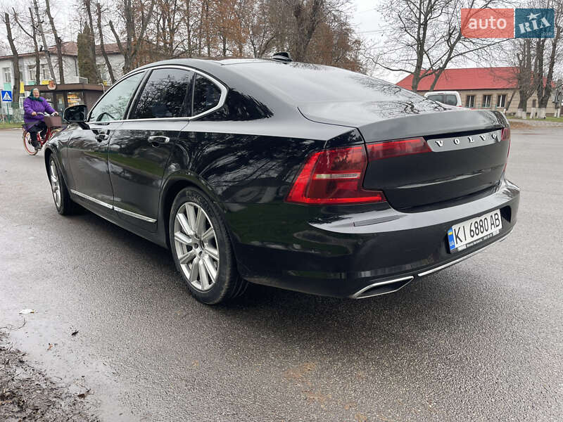 Седан Volvo S90 2019 в Дударкові