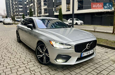 Седан Volvo S90 2020 в Івано-Франківську