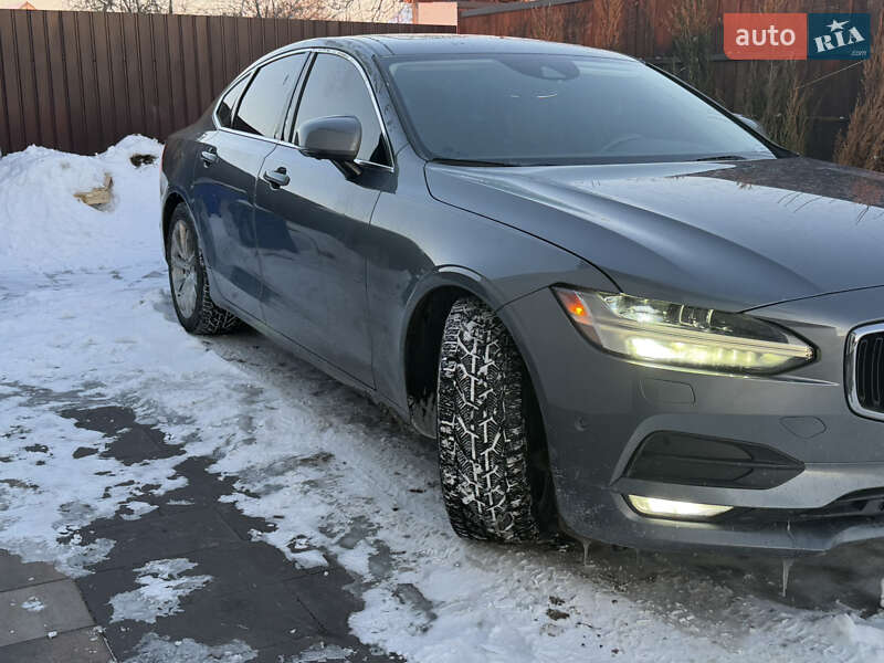Седан Volvo S90 2016 в Киеве