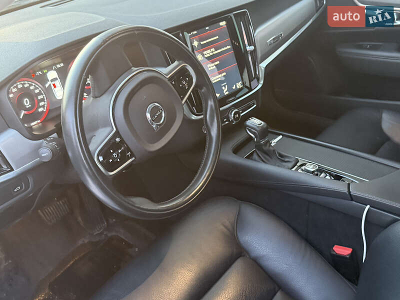Седан Volvo S90 2016 в Киеве
