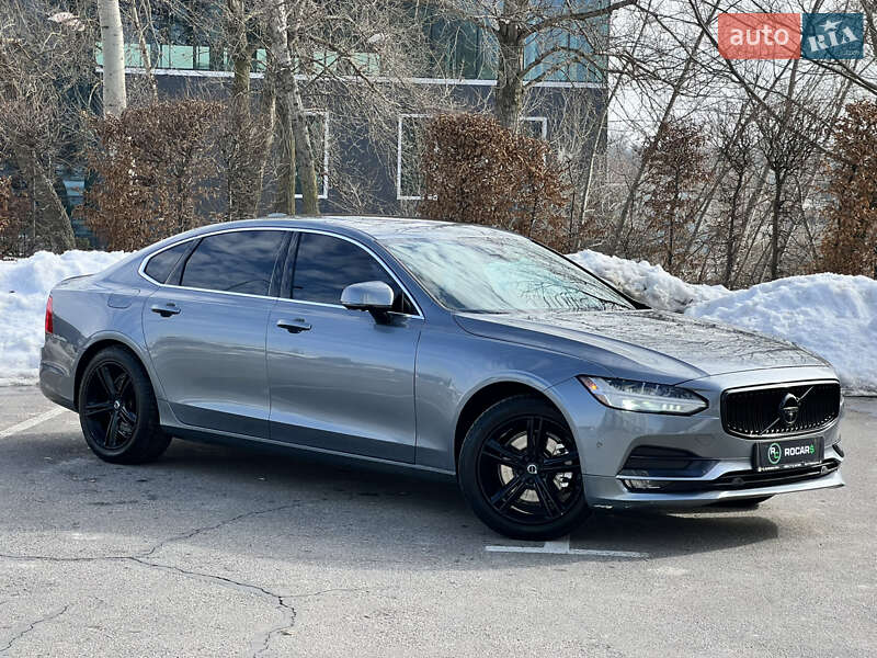 Volvo S90 2017