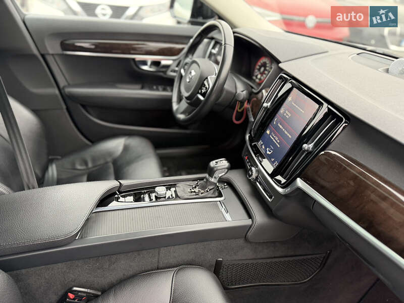Седан Volvo S90 2016 в Івано-Франківську фото 32 Седан Volvo S90 2016 в Івано-Франківську