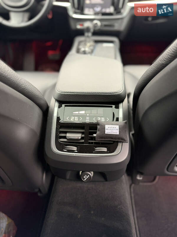 Седан Volvo S90 2016 в Івано-Франківську фото 34 Седан Volvo S90 2016 в Івано-Франківську