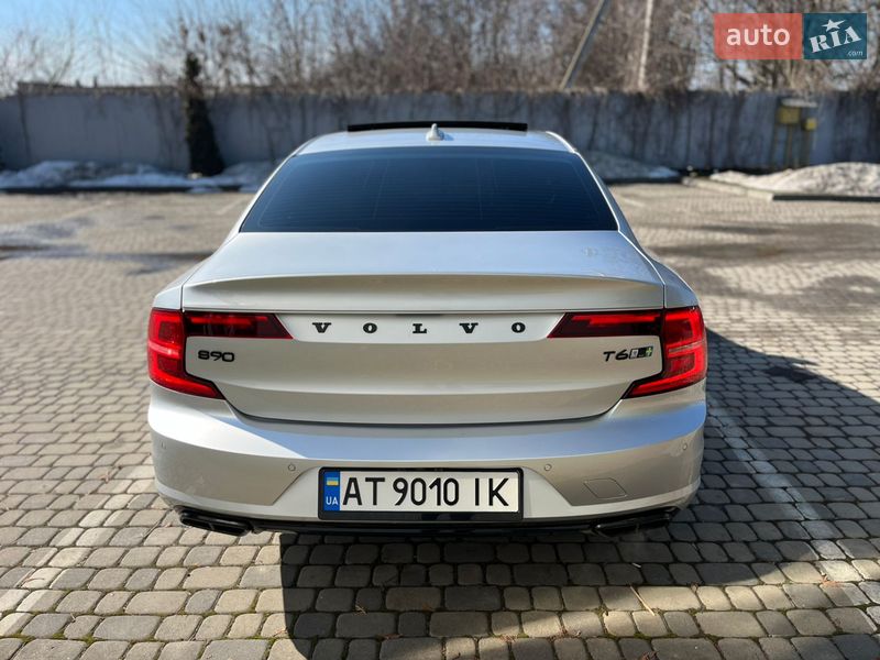 Седан Volvo S90 2020 в Ивано-Франковске