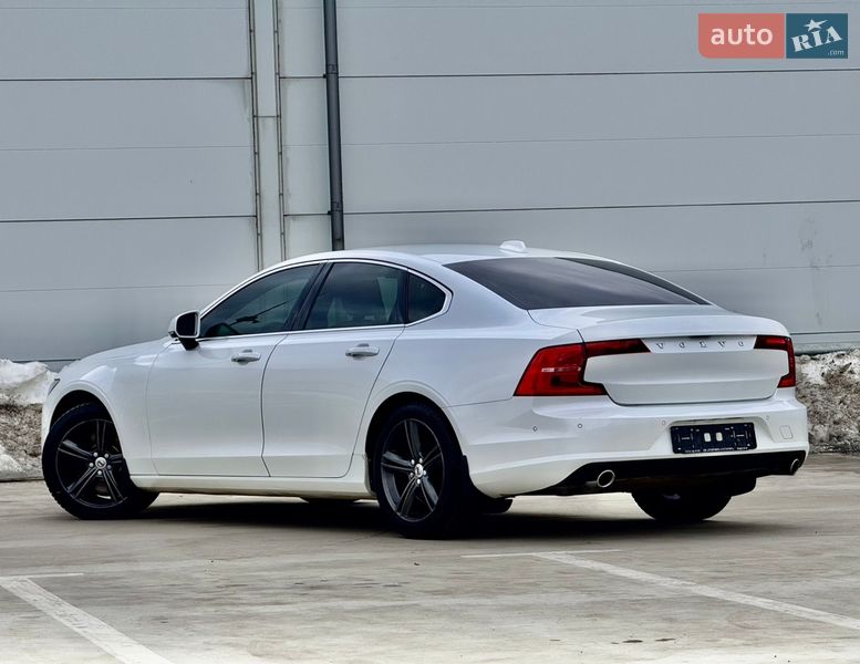 Седан Volvo S90 2017 в Киеве