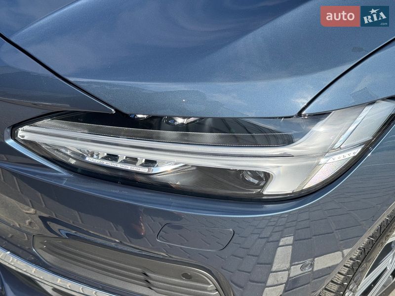 Седан Volvo S90 2022 в Одессе