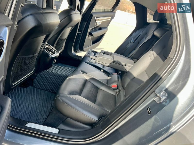 Седан Volvo S90 2016 в Житомире