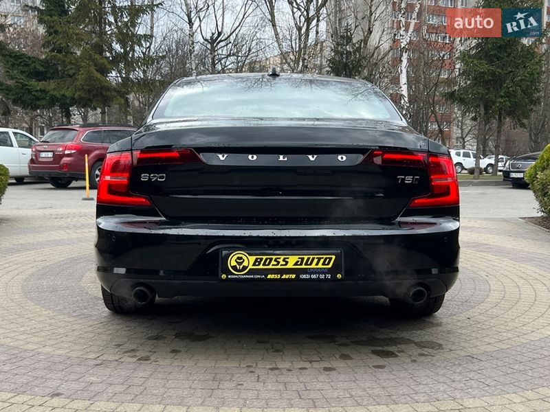 Седан Volvo S90 2017 в Львове