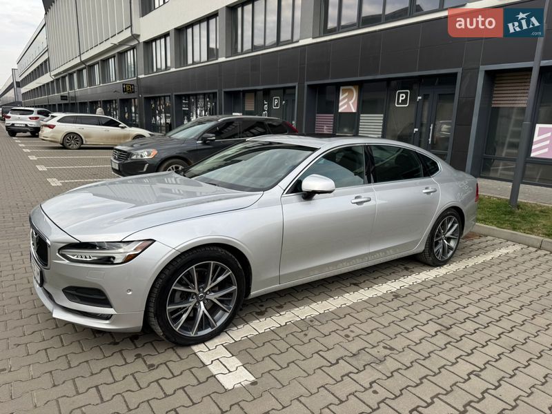 Седан Volvo S90 2017 в Ивано-Франковске