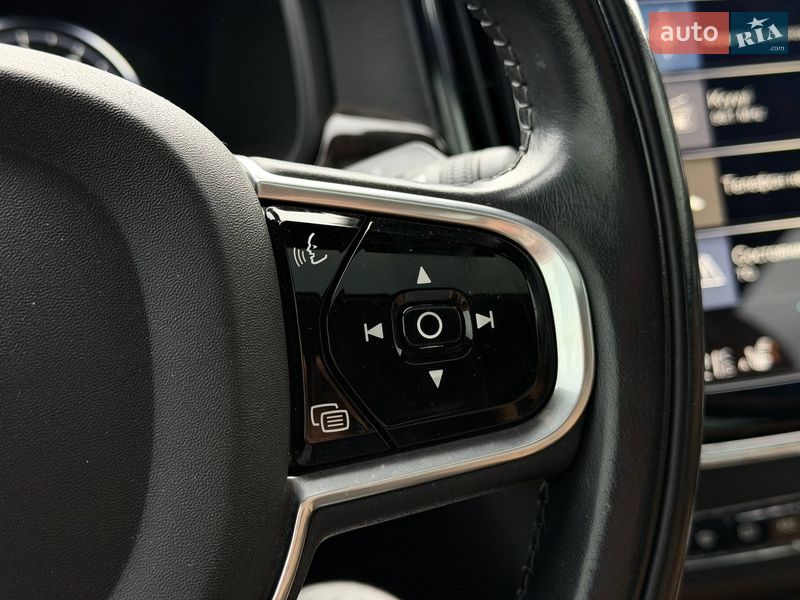 Седан Volvo S90 2017 в Кривом Роге