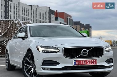 Седан Volvo S90 2018 в Рівному
