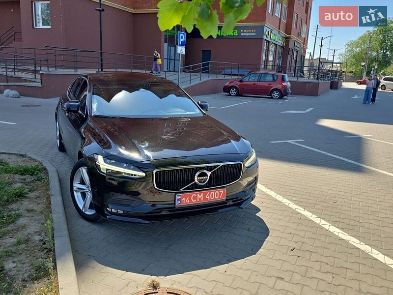 Volvo S90 2017