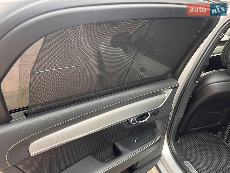 Седан Volvo S90 2020 в Ивано-Франковске