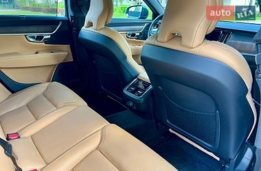 Седан Volvo S90 2022 в Киеве