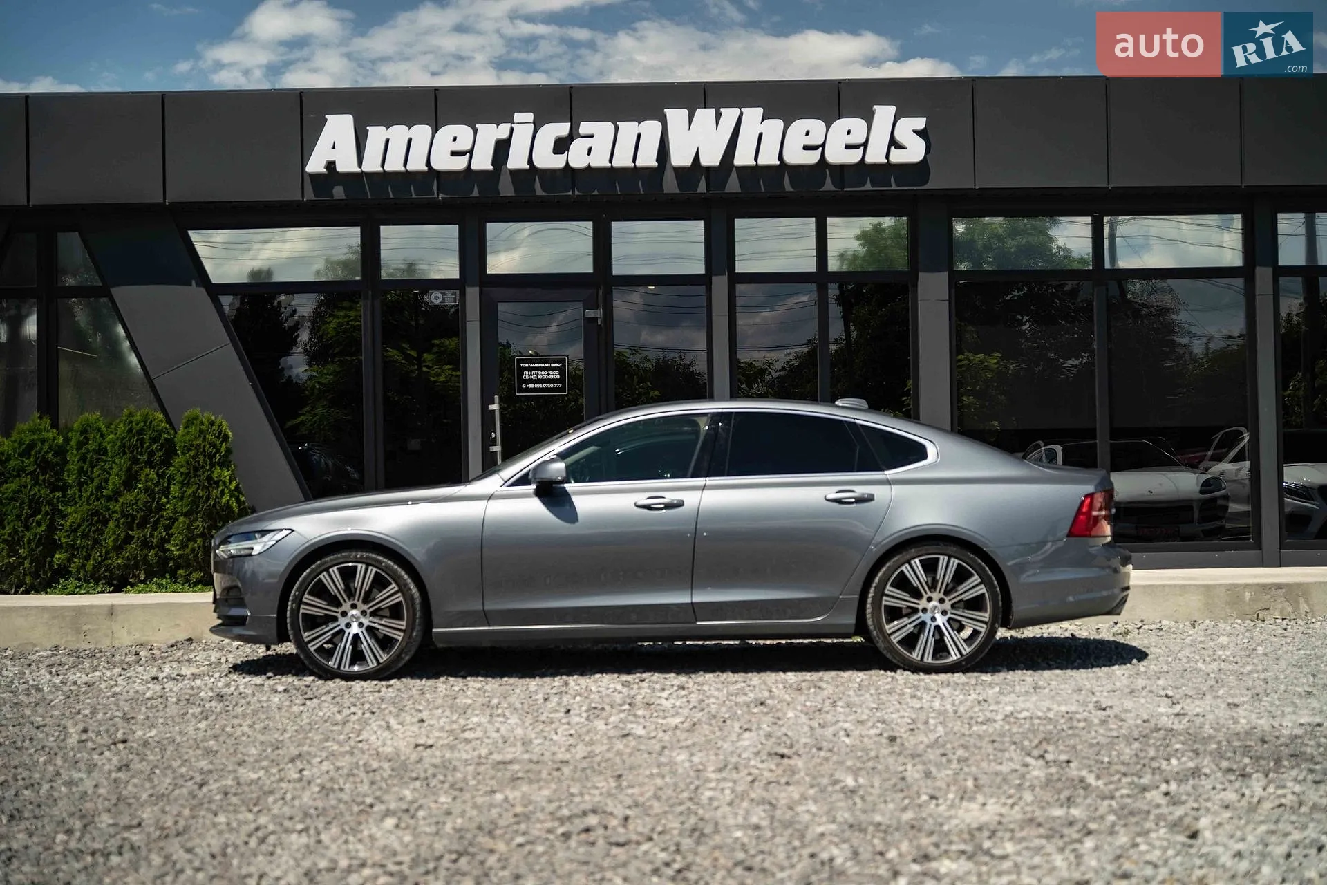 Volvo S90 2017 VIN LVYPS10BDJP038874 фото оголошення 4 з 48