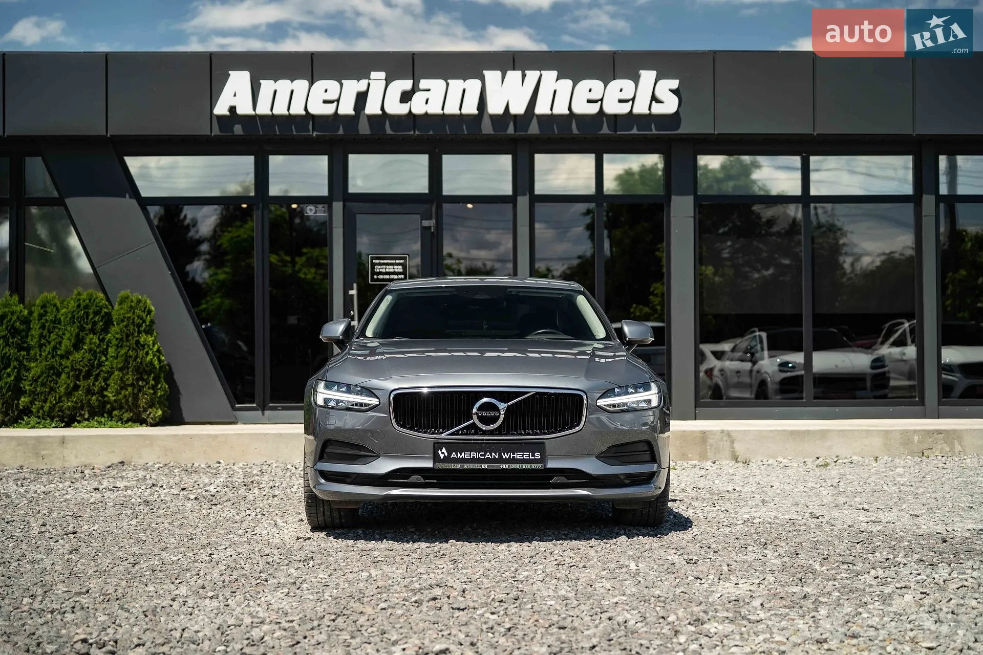 Volvo S90 2017 VIN LVYPS10BDJP038874 фото оголошення 2 з 48
