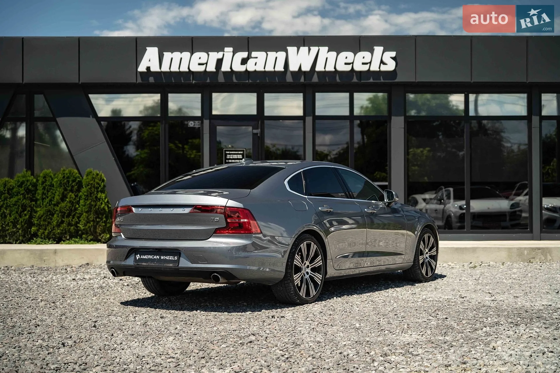 Volvo S90 2017 VIN LVYPS10BDJP038874 фото оголошення 5 з 48