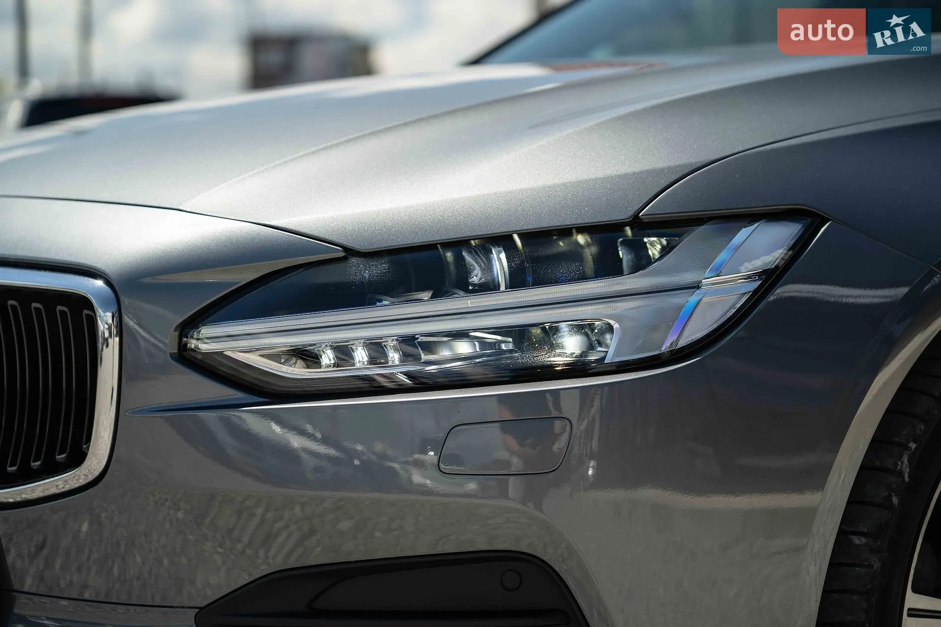 Volvo S90 2017 VIN LVYPS10BDJP038874 фото оголошення 13 з 48