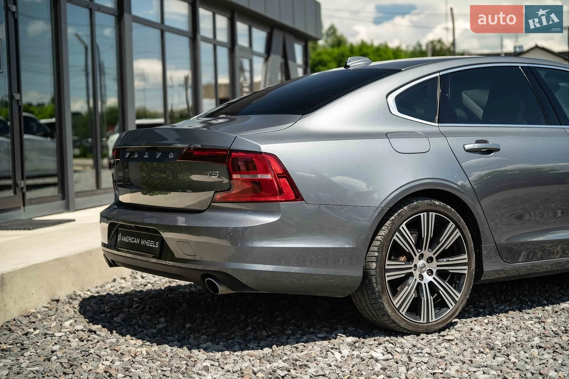 Volvo S90 2017 VIN LVYPS10BDJP038874 фото оголошення 15 з 48