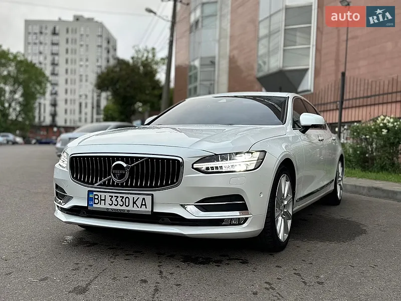 Volvo S90 2017