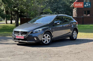 Хэтчбек Volvo V40 Cross Country 2014 в 