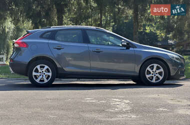 Хэтчбек Volvo V40 Cross Country 2014 в 