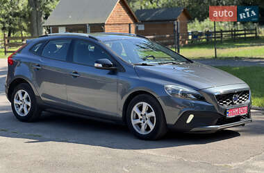 Хэтчбек Volvo V40 Cross Country 2014 в 