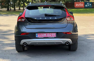 Хэтчбек Volvo V40 Cross Country 2014 в 
