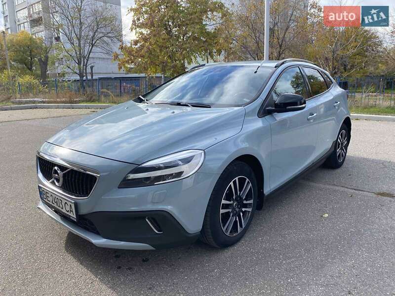 Хэтчбек Volvo V40 Cross Country 2017 в Николаеве фото 4 Хэтчбек Volvo V40 Cross Country 2017 в Николаеве