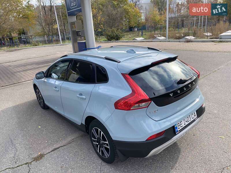 Хэтчбек Volvo V40 Cross Country 2017 в Николаеве фото 19 Хэтчбек Volvo V40 Cross Country 2017 в Николаеве
