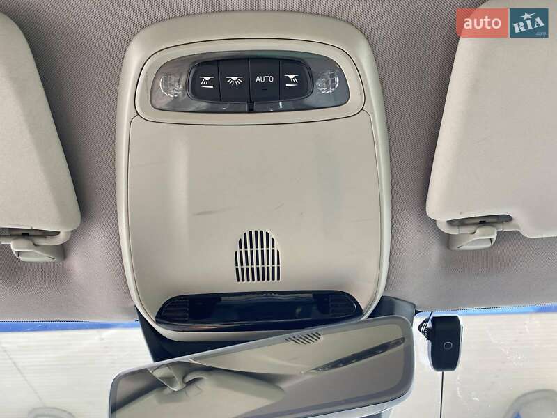 Хэтчбек Volvo V40 Cross Country 2017 в Николаеве фото 57 Хэтчбек Volvo V40 Cross Country 2017 в Николаеве